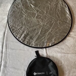 Etekcity Silver Reflective Collapsible Disc